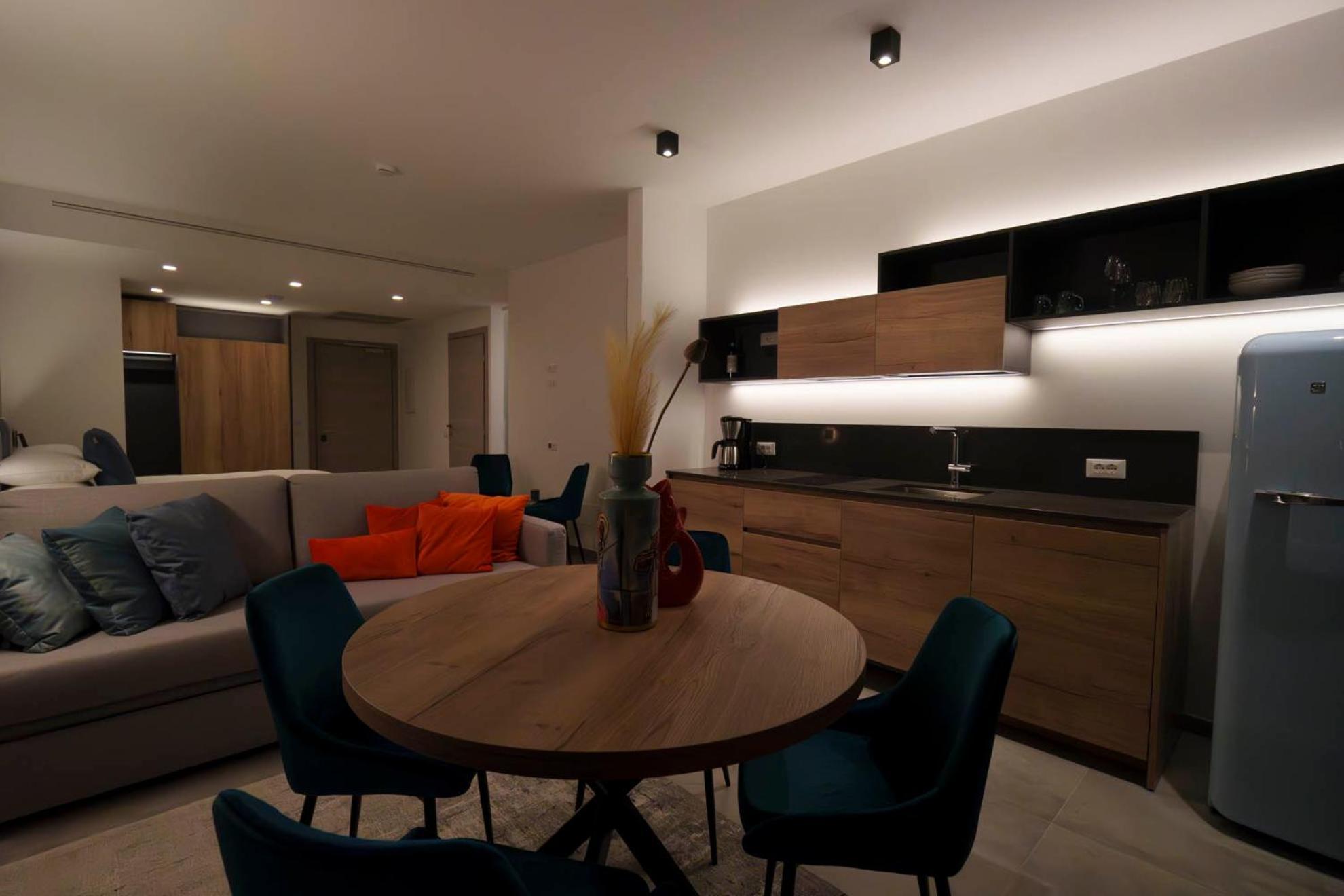 Attilio High Living Suites - Adults Only Torri Del Benaco Exterior foto